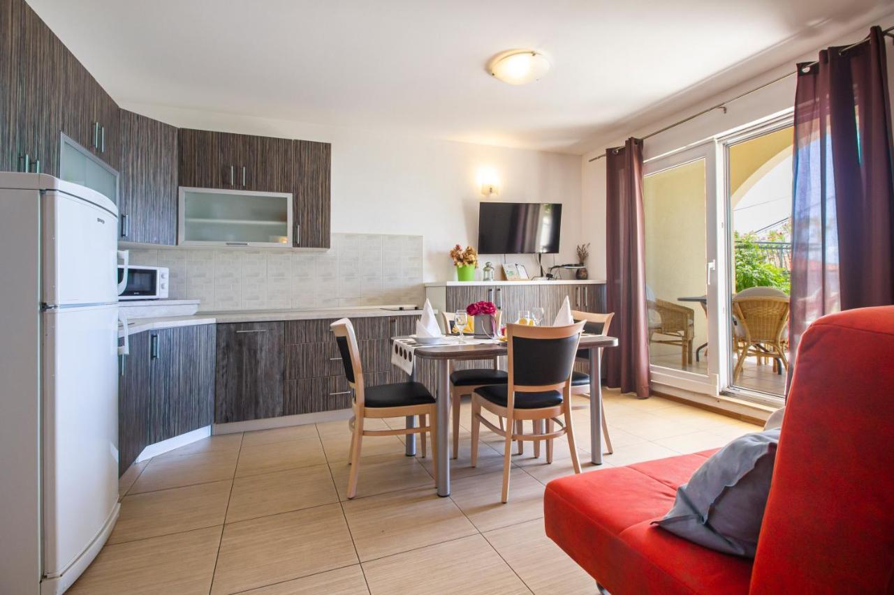 Apartments Branka ماكارسكا المظهر الخارجي الصورة